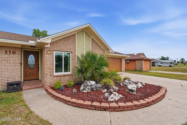 Building Photo - 116 Derby Woods Dr