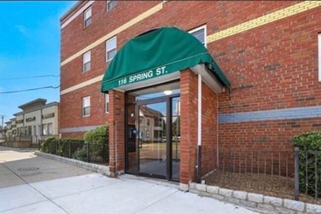 Building Photo - 116 Spring St
