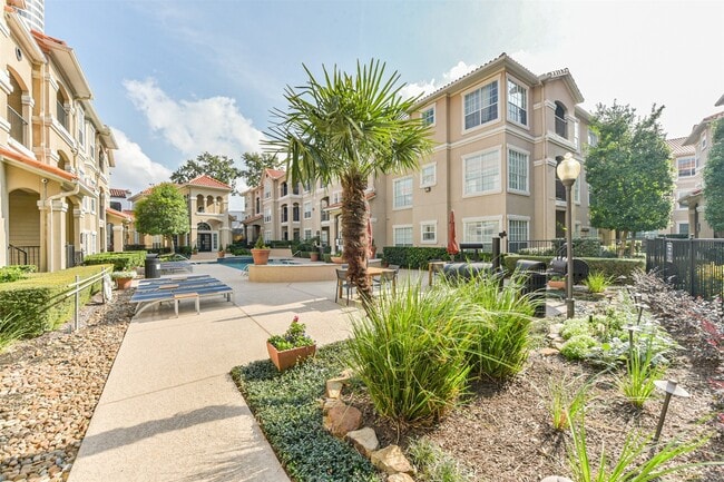 Building Photo - 3231 Allen Pkwy