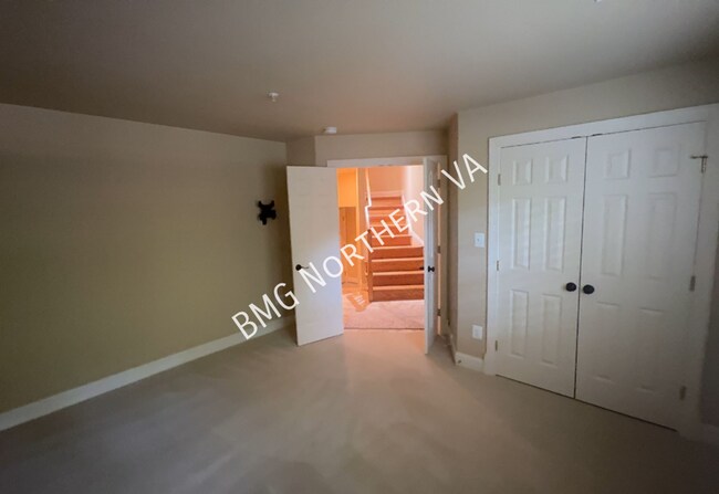 Building Photo - 12198 Chancery Station Cir