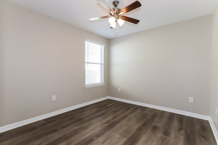 Building Photo - 11139 Abaco Island Ave