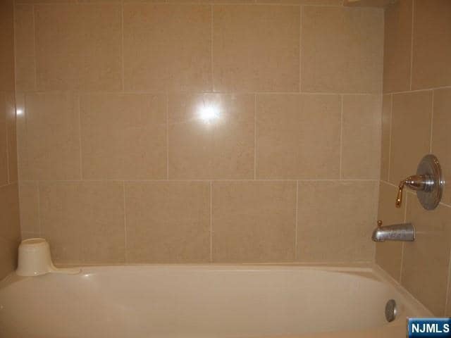 Building Photo - 2411 Windsor Park Ct