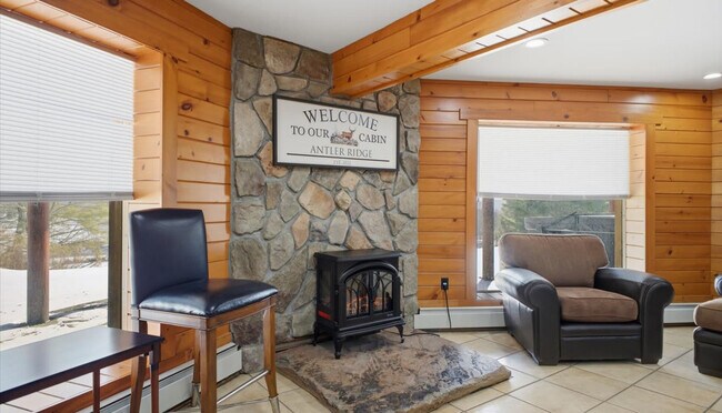 Building Photo - 241 Campbell Rd