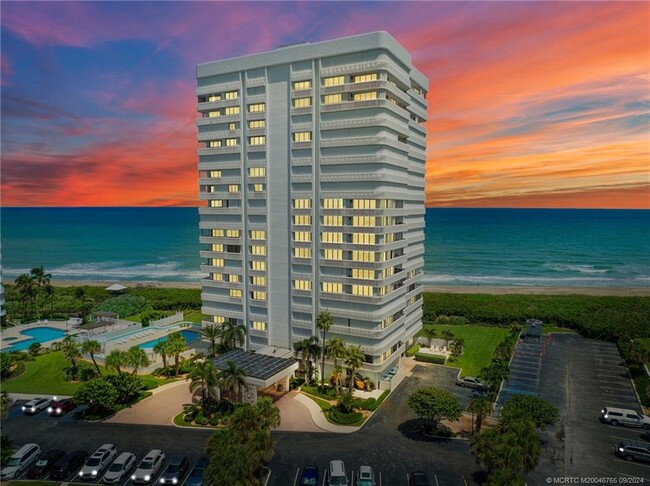 Building Photo - 9960 S Ocean Dr