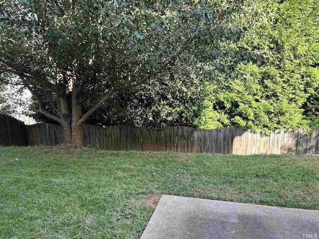 Building Photo - 213 Bikram Dr