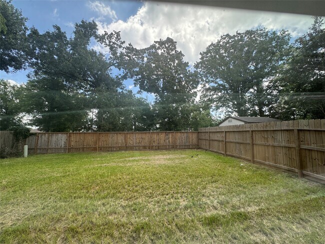 Building Photo - 4818 Comal River Loop