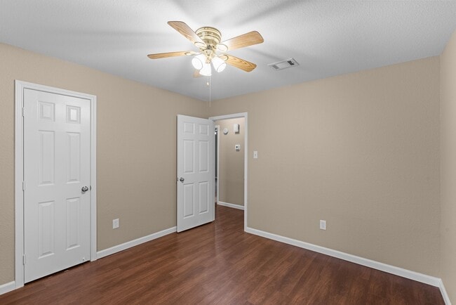 Building Photo - 12420 Mile Dr