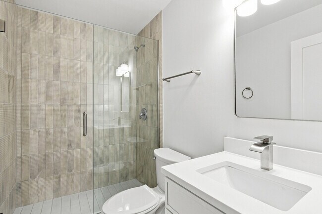 Building Photo - 3731 N Elston Ave