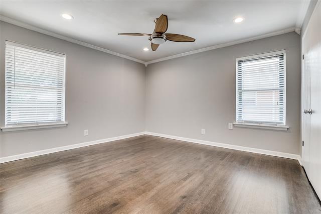 Building Photo - 9226 Larchwood Dr