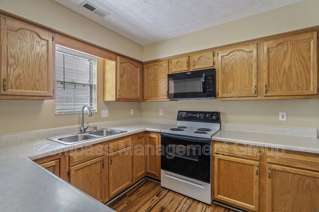 Building Photo - 1034 Brittany Deanne Ln