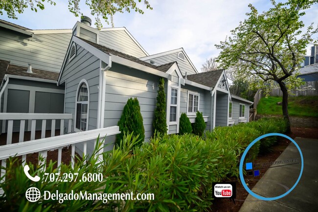 Building Photo - Newly renovated 3 bedroom, 2 bath condo