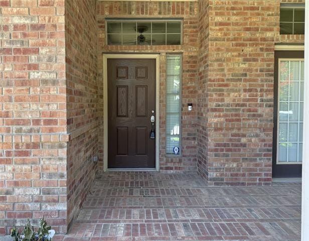 Building Photo - 108 Red Bluff Dr