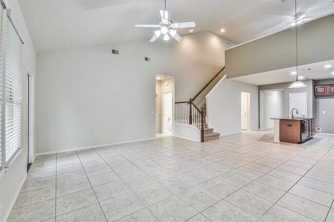 Building Photo - 2 Tidwillow Pl