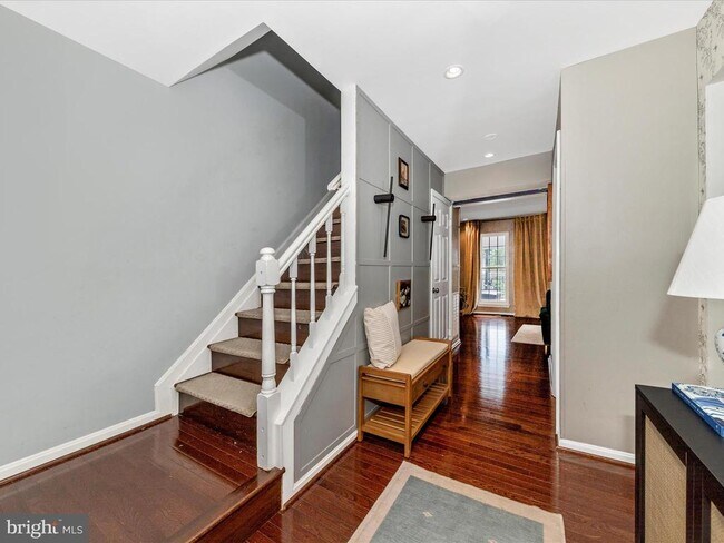 Building Photo - 9326 Taverney Terrace
