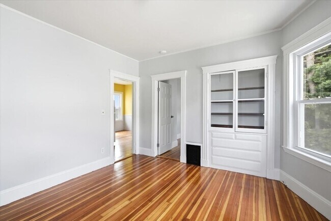 Building Photo - 29 Mt Ida Rd