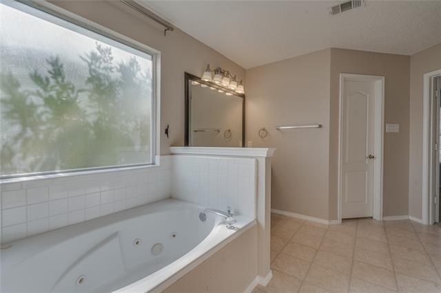 Building Photo - 8341 Southern Prairie Dr