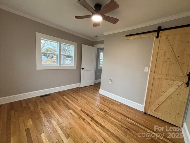 Building Photo - 410 Gann St