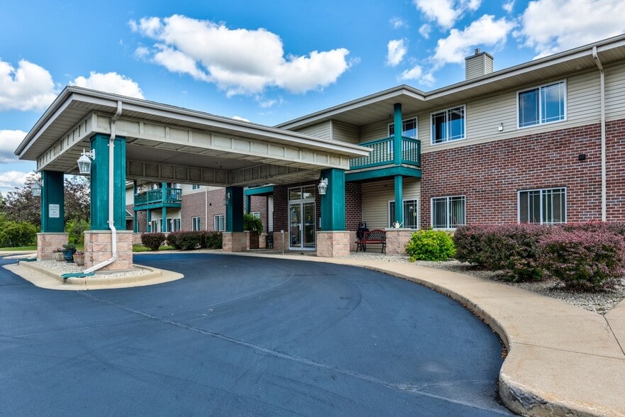 Building Photo - Prairie Meadows