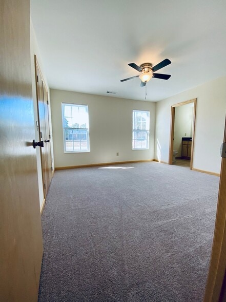 Building Photo - 145 Parker Ridge Rd