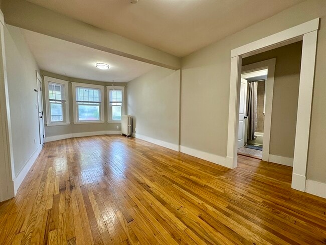 Building Photo - 4094 Washington St