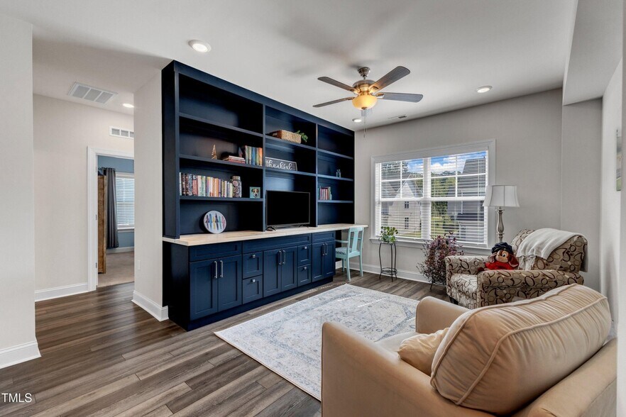 Building Photo - 1526 Cloverfield Ct