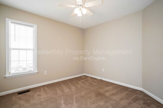 Building Photo - 317 Cross Hill Ln