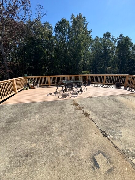 Building Photo - 5914 Mount Water Trl