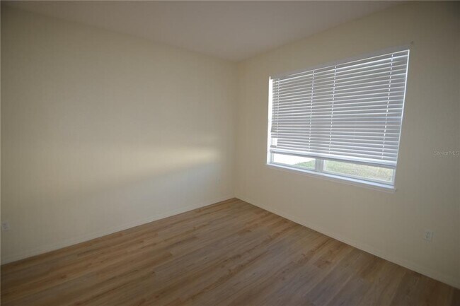 Building Photo - 823 Krenson Woods Ln