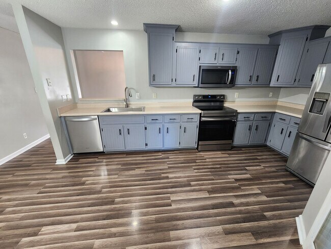 Building Photo - 4028 Challis Dr