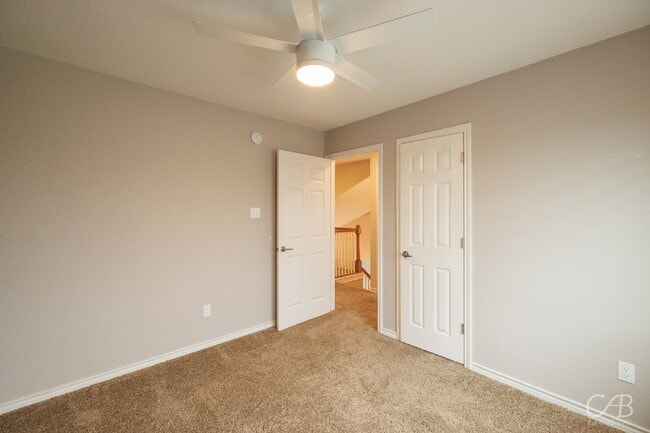 Building Photo - For Lease