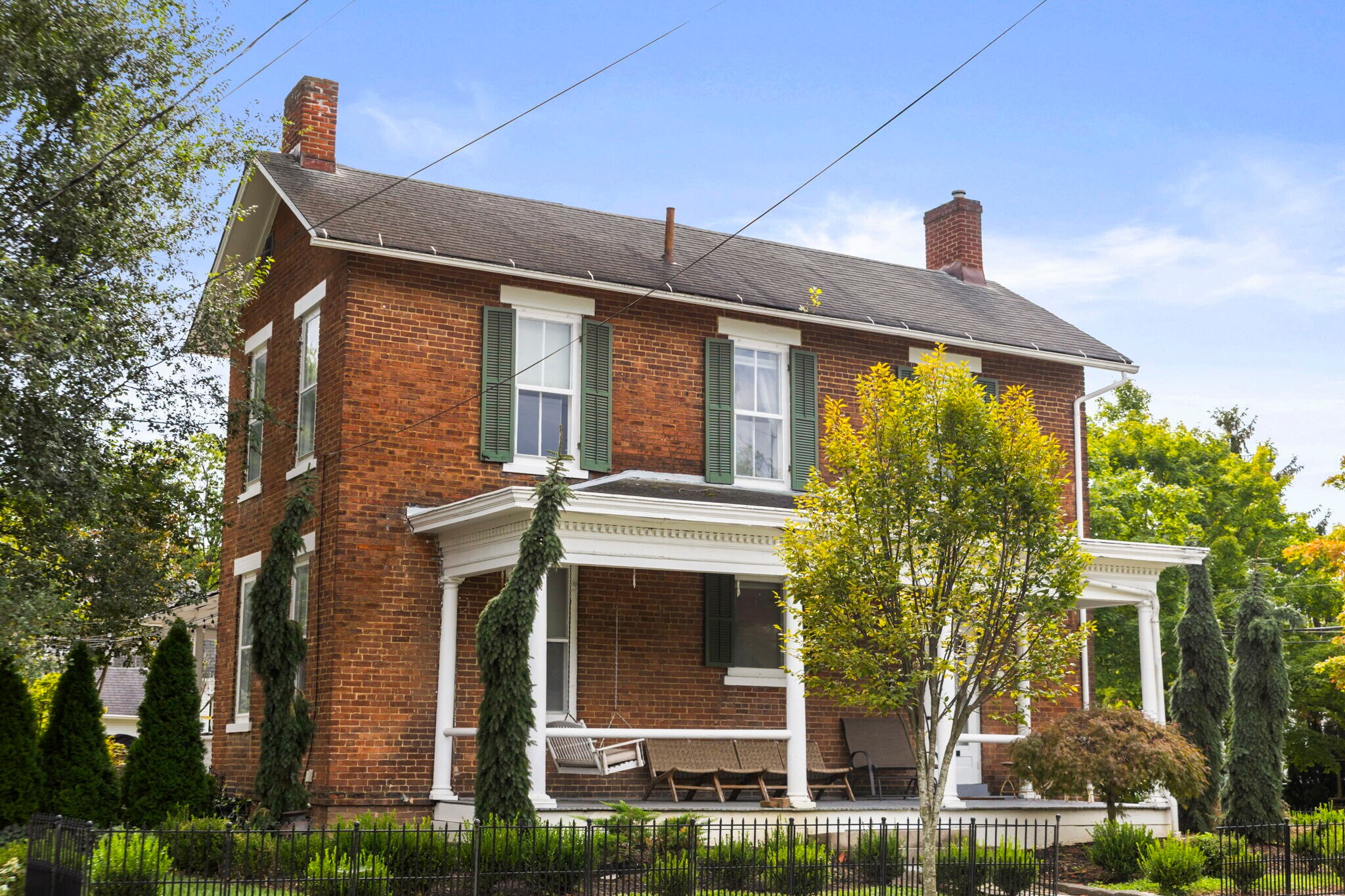 Building Photo - 161 E College Ave
