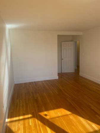 Building Photo - 66-01 Burns St