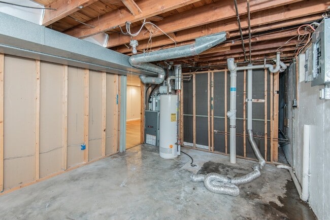 Building Photo - 10701 St Henry Ln