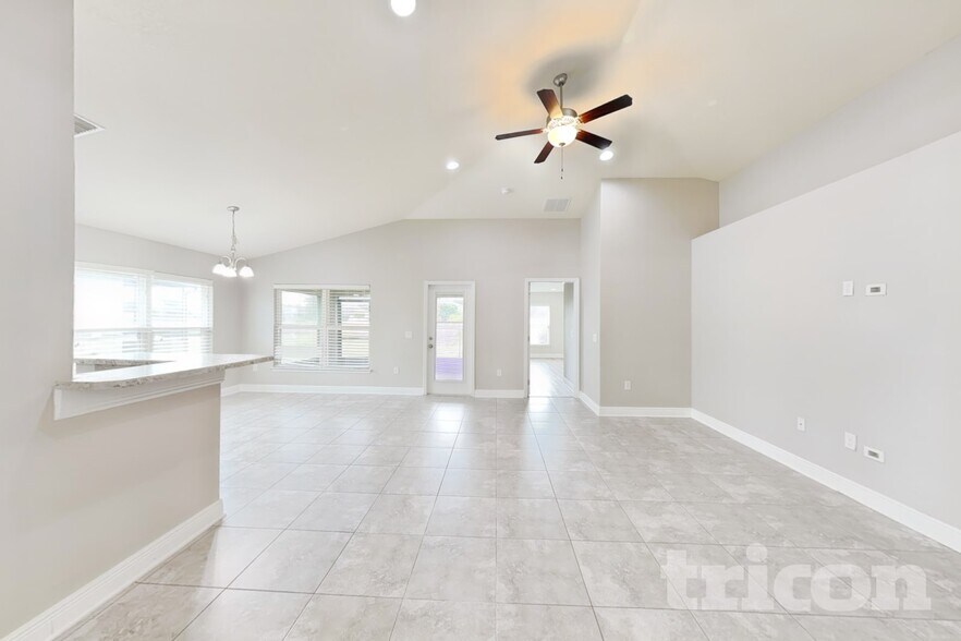 Building Photo - 14456 Barley Field Dr