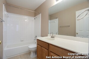 Building Photo - 14514 Redwood Valley
