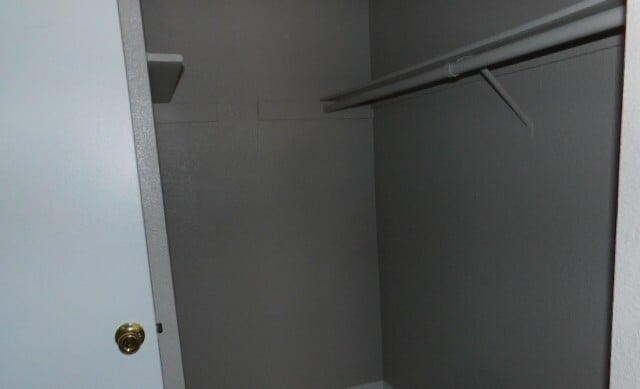 Building Photo - 5235 Golden Ln