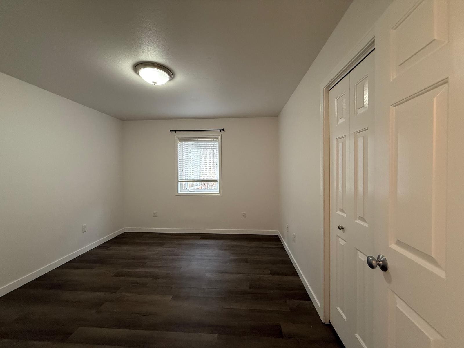 Room 2 - 20510 Wooded Hollow Cir