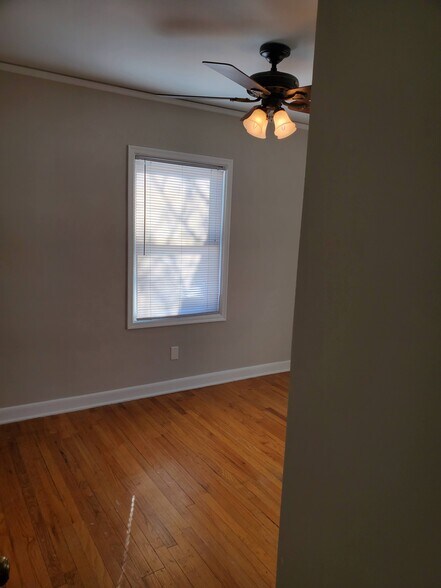 Building Photo - 3234 Kinsey Ave