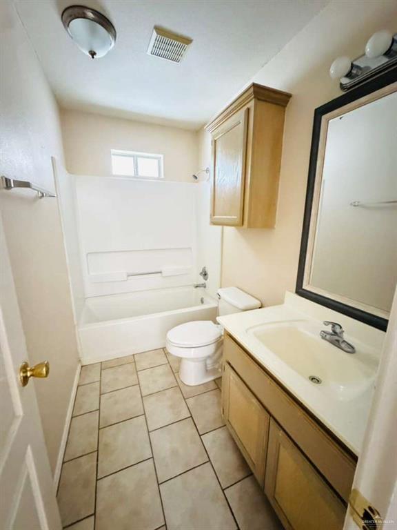 Building Photo - 9 W Prosperity Dr