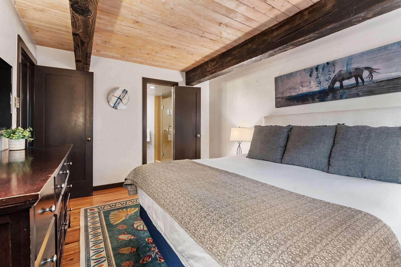 Building Photo - 1039 E Cooper Ave