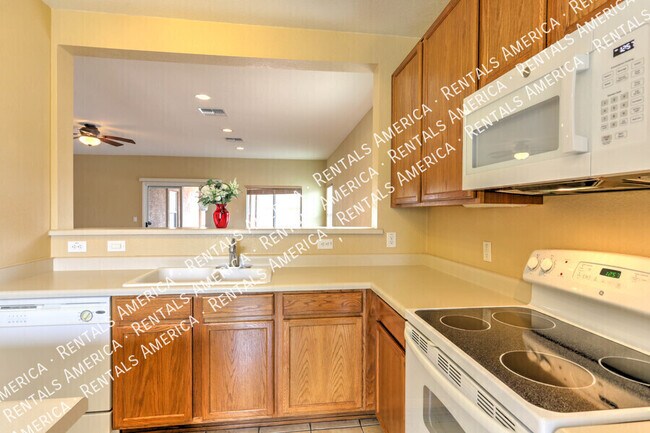Building Photo - 3647 E Mecate Rd