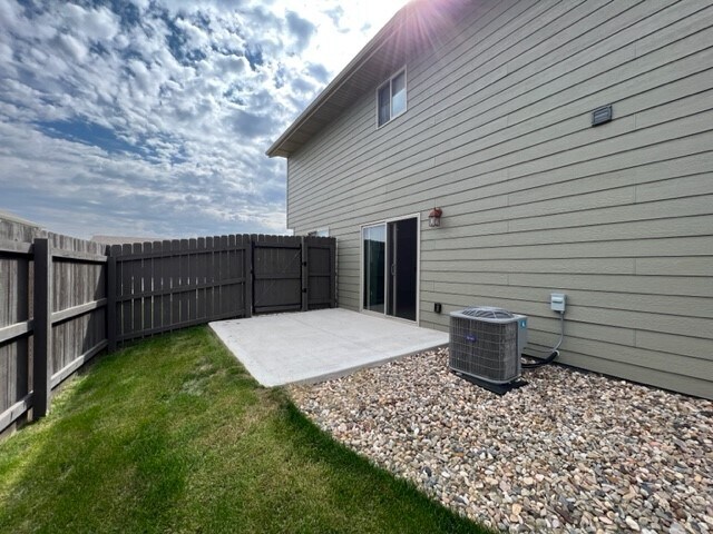 Building Photo - 4437 Beringer Dr