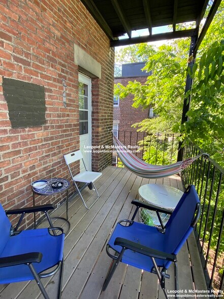 Building Photo - 16 Quint Ave