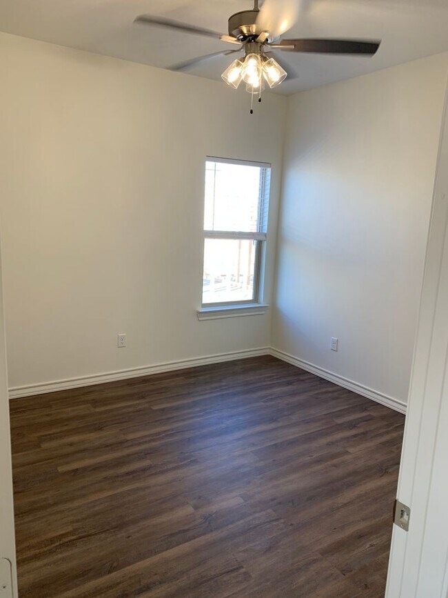 Primary Photo - Beautiful brand new!! All the bells and whistles .