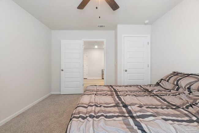 Building Photo - 4358 Redbay Ct