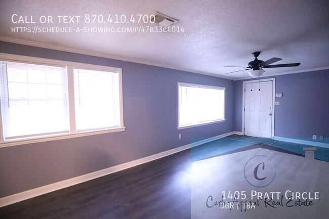 Building Photo - 1405 Pratt Cir