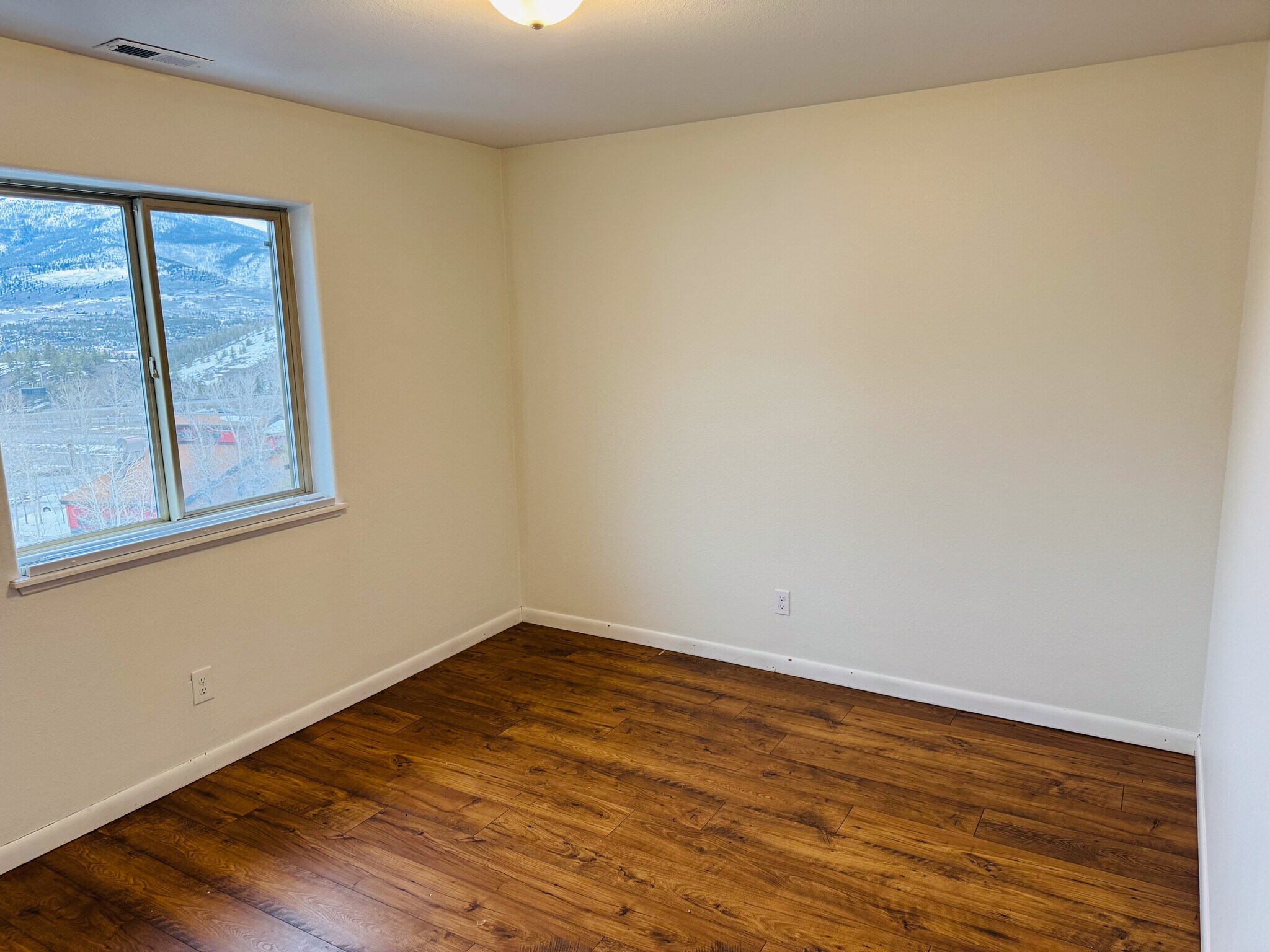 2nd Bedroom - 201 Ryan Gulch Rd