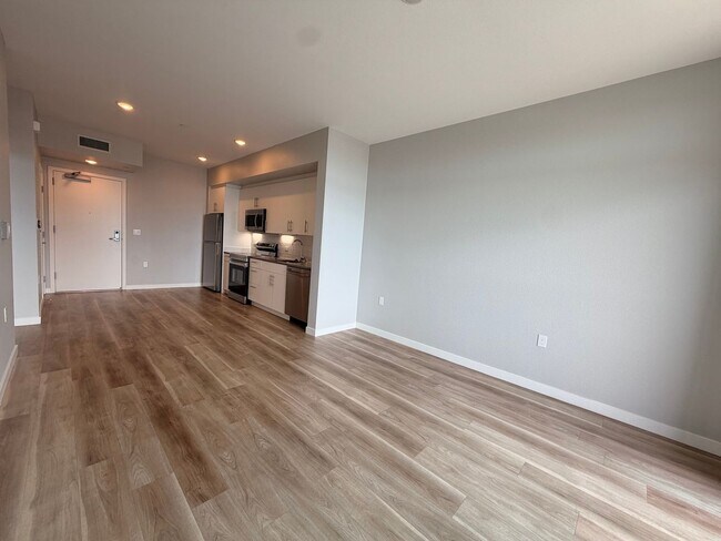Building Photo - 260 Brooklyn Basin Wy