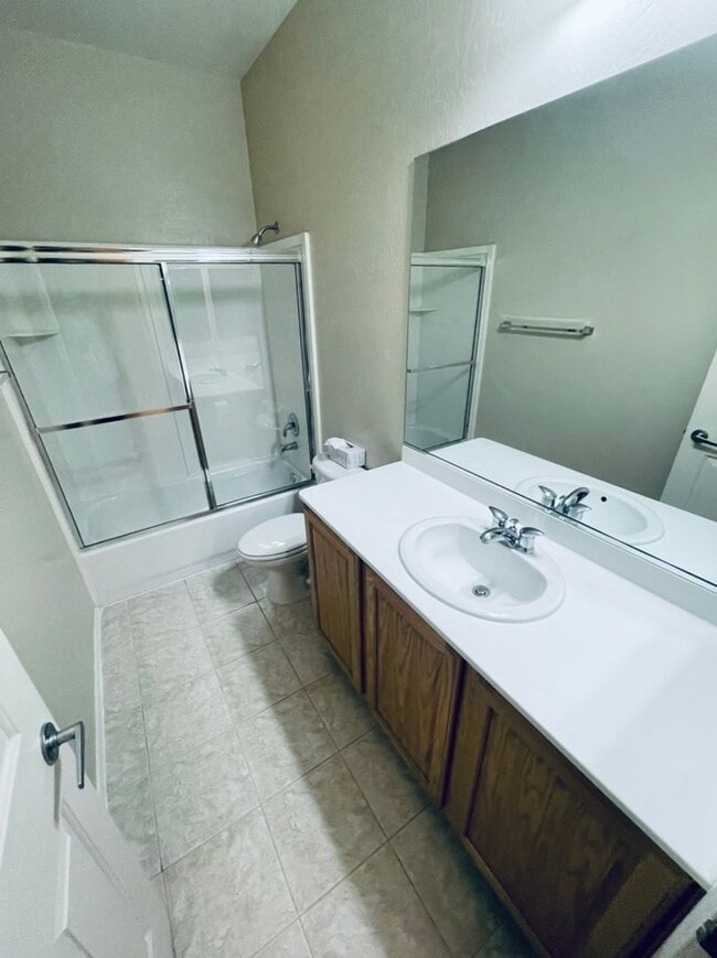 Building Photo - Charming Single-Story Corner Lot Home in Solera 55+ Community