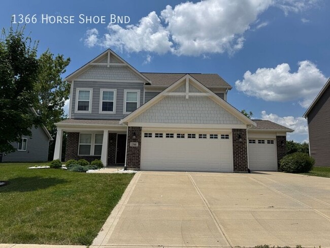 Primary Photo - 1366 Horse Shoe Bnd